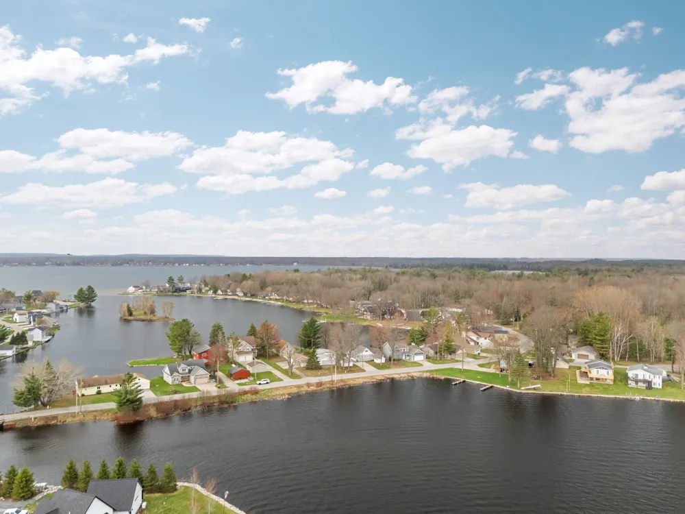 7049 W White Birch Avenue Lake Township, MI 49651