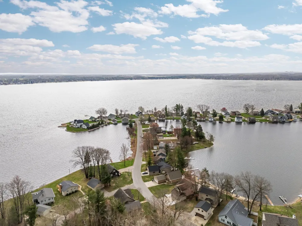 7049 W White Birch Avenue Lake Township, MI 49651