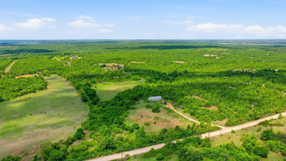 3180 Rock Creek Road Jacksboro, TX 76458