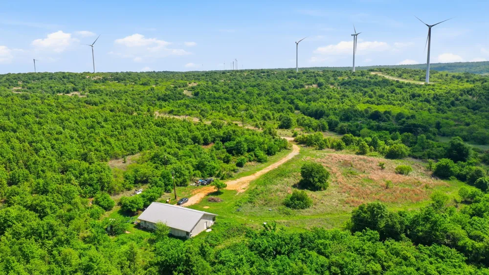 3180 Rock Creek Road Jacksboro, TX 76458