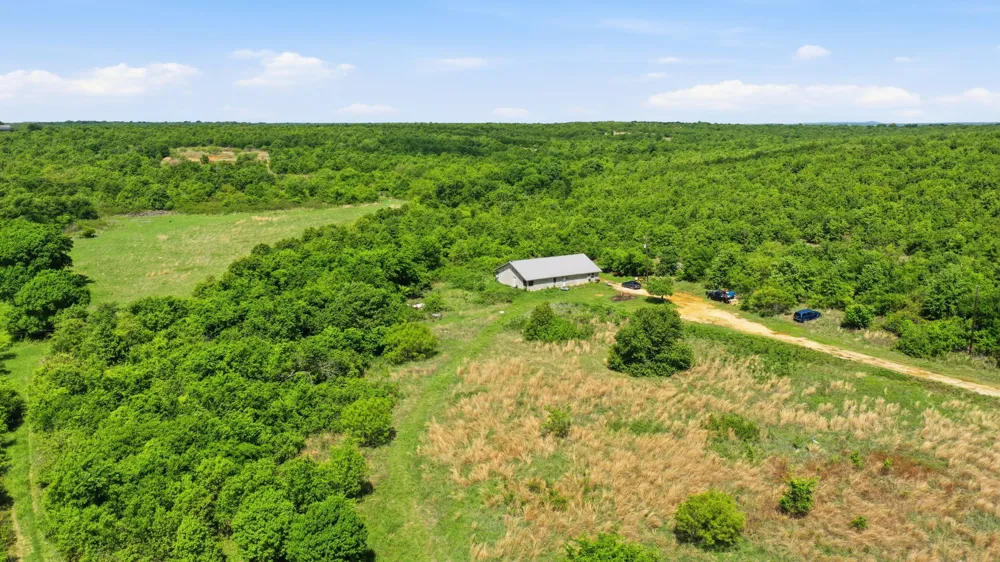 3180 Rock Creek Road Jacksboro, TX 76458