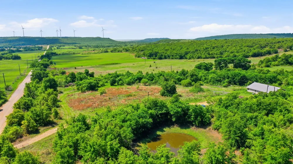 3180 Rock Creek Road Jacksboro, TX 76458