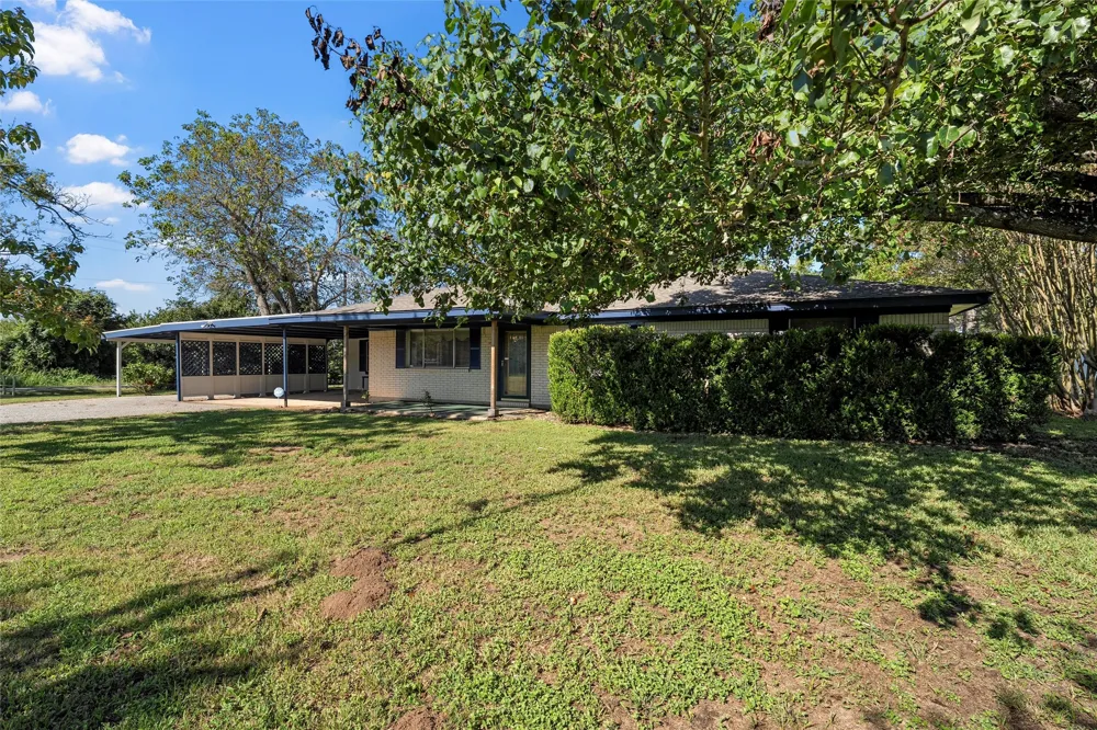 722 Fm 1366 Mexia, TX 76667