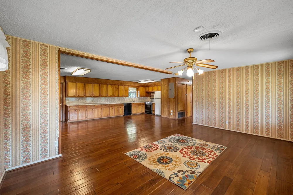 722 Fm 1366 Mexia, TX 76667