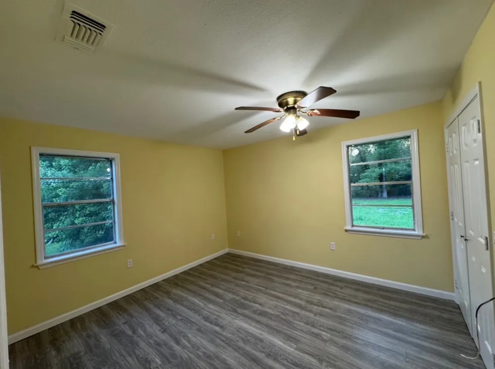 712 NE 5th Street Springhill, LA 71075