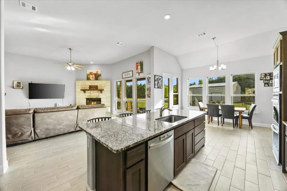 1600 Lynx Loop Forney, TX 75126