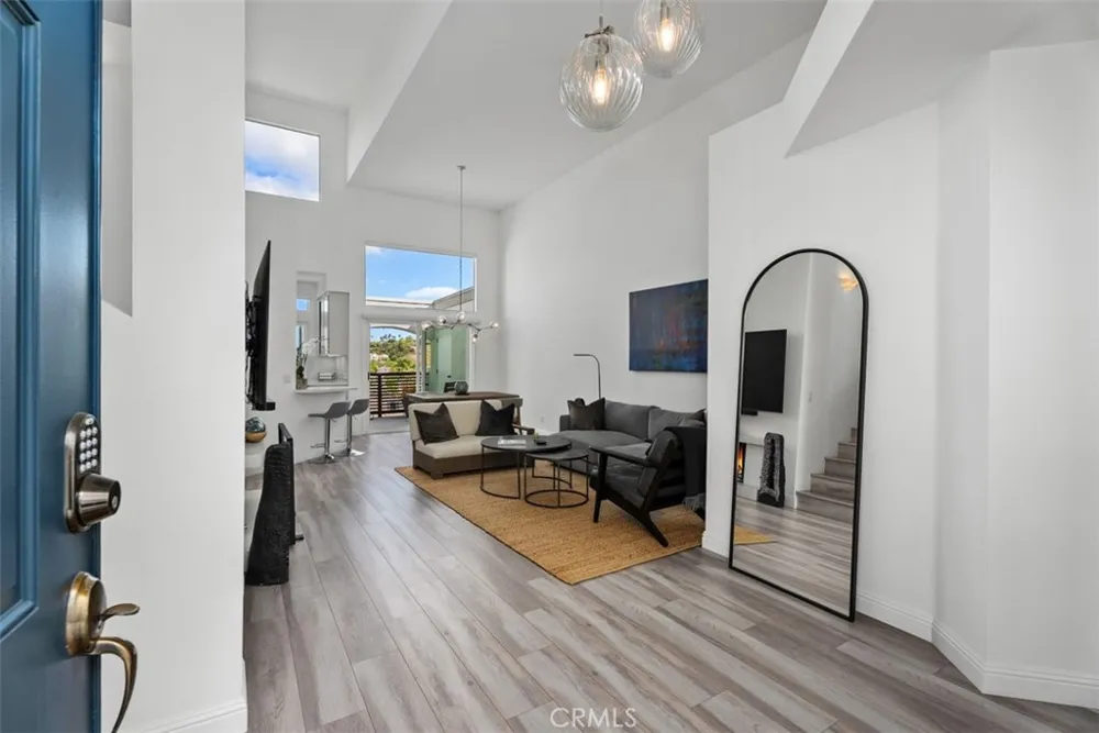 24997 La Mangusta Laguna Niguel, CA 92677