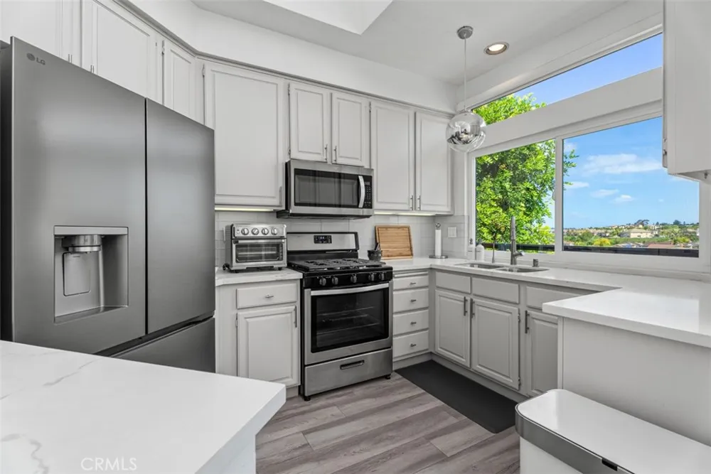 24997 La Mangusta Laguna Niguel, CA 92677