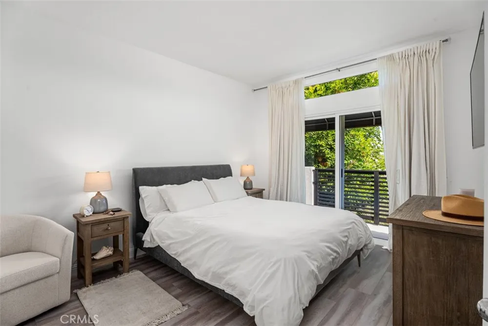 24997 La Mangusta Laguna Niguel, CA 92677