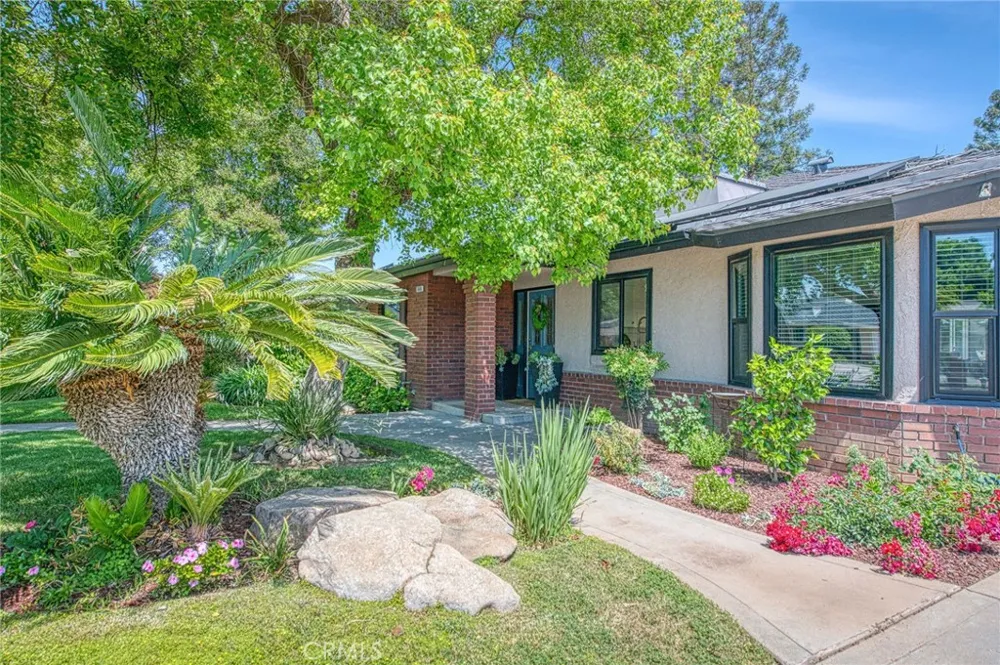 7668 Hayston Fresno, CA 93720