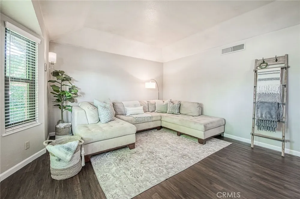 7668 Hayston Fresno, CA 93720