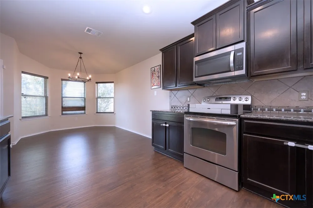 3108 Cricklewood Drive Killeen, TX 76542