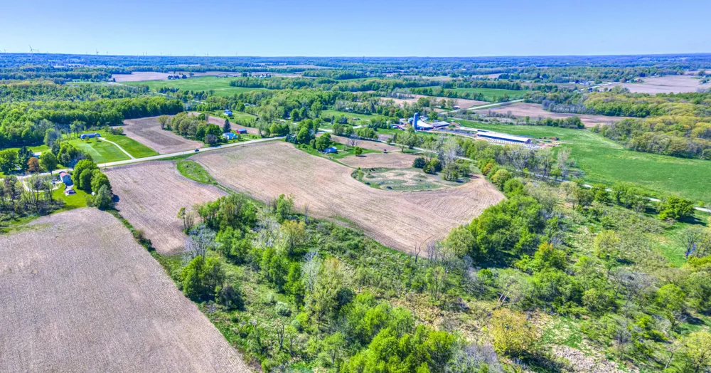 2951 Meridian Road Hudson, MI 49247