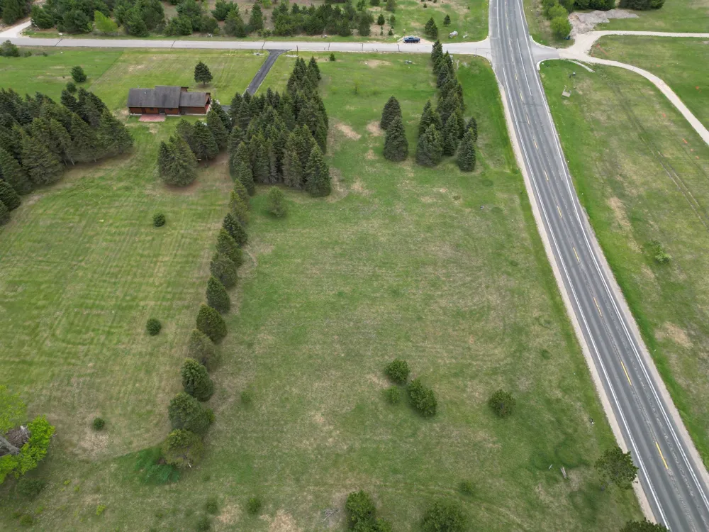 31 SE Blue Heron Drive Orange Township, MI 49646