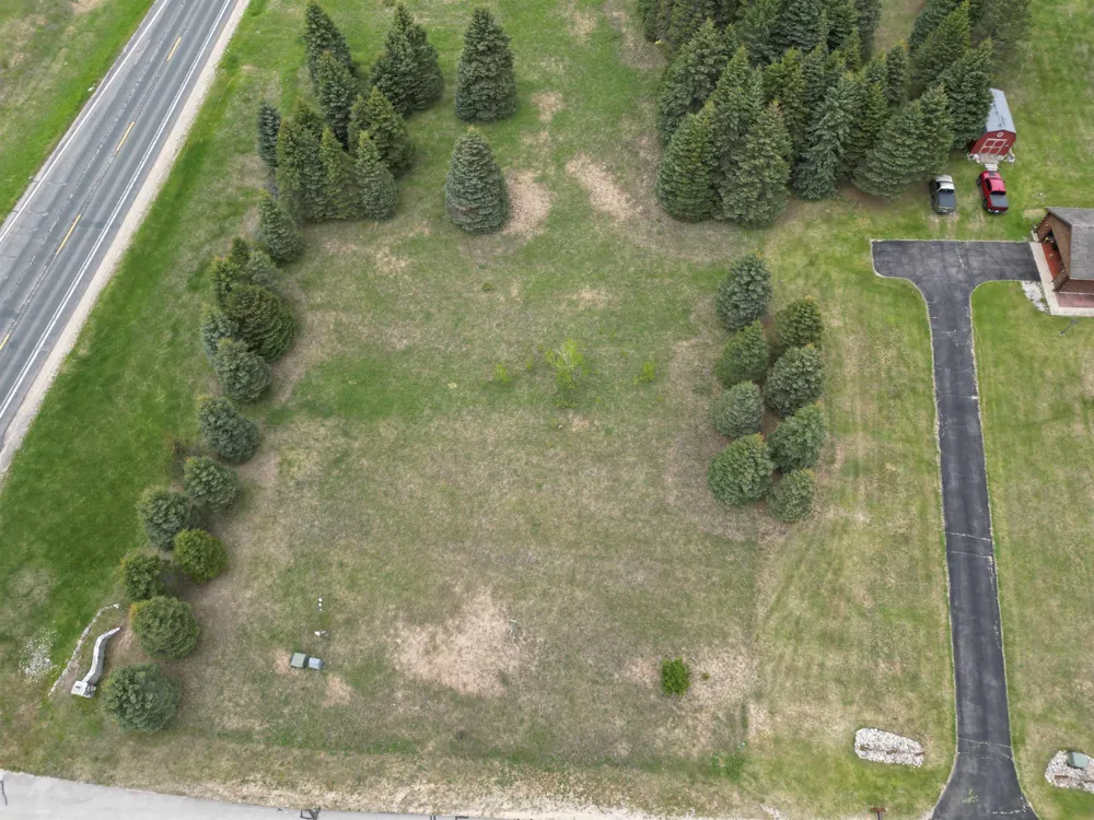31 SE Blue Heron Drive Orange Township, MI 49646