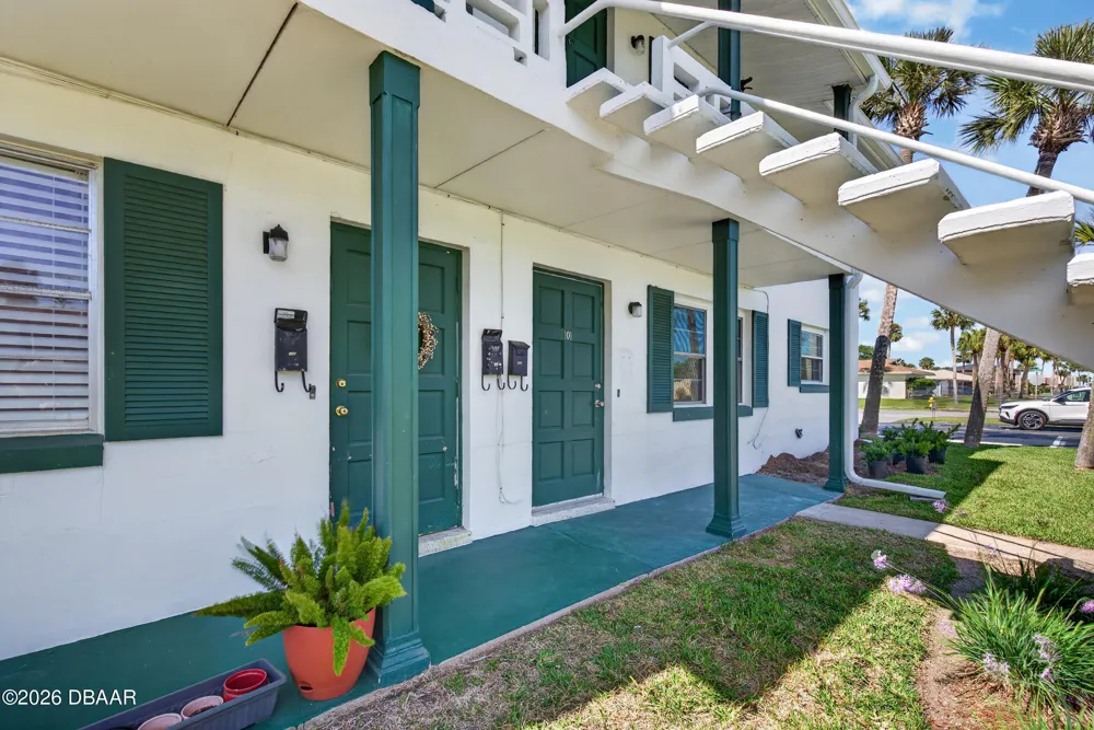 1800 S Palmetto Avenue #1010 South Daytona, FL 32119