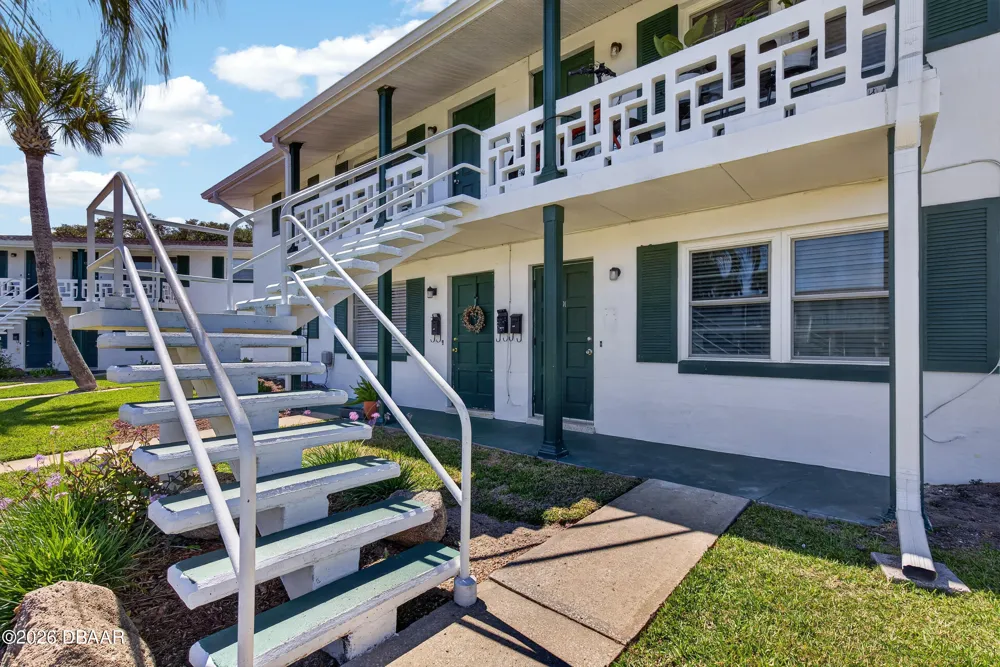 1800 S Palmetto Avenue #1010 South Daytona, FL 32119