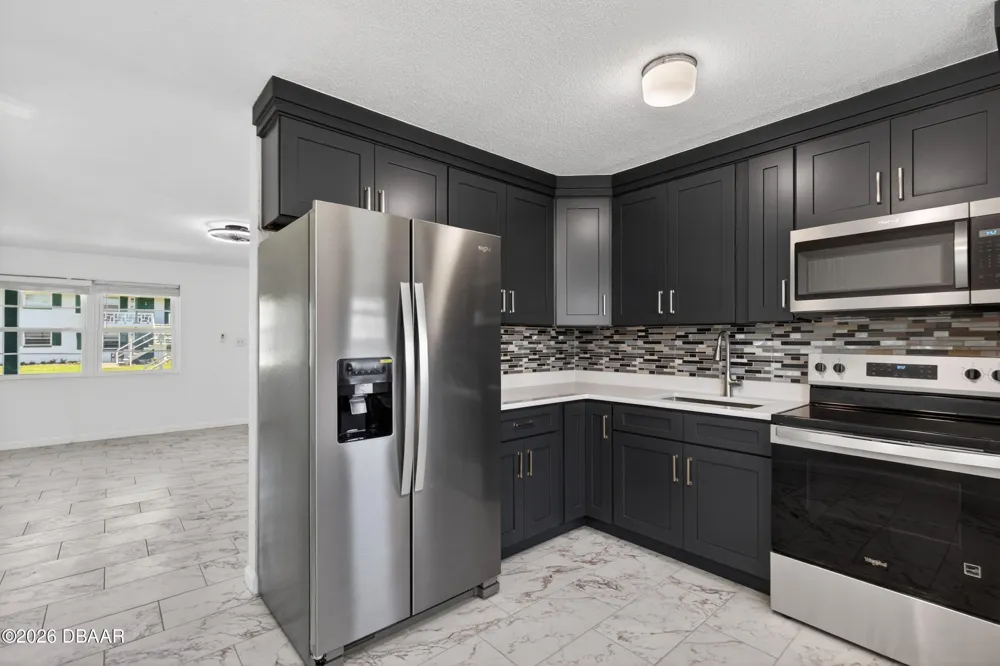 1800 S Palmetto Avenue #1010 South Daytona, FL 32119