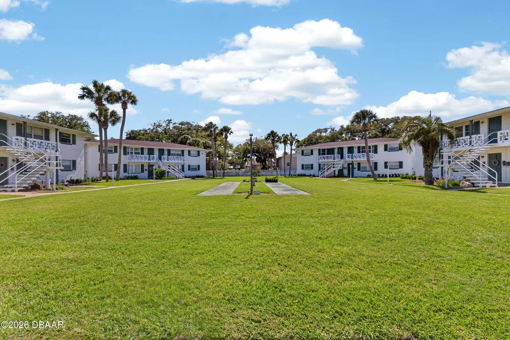 1800 S Palmetto Avenue #1010 South Daytona, FL 32119