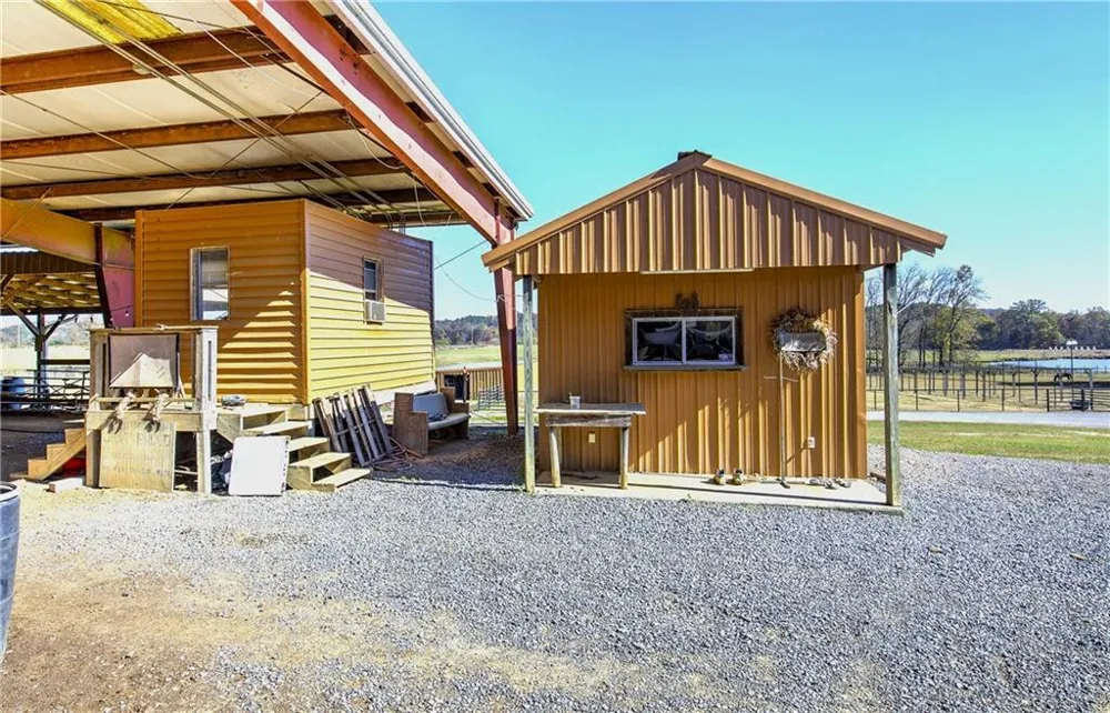 486 County Line Road Resaca, GA 30735