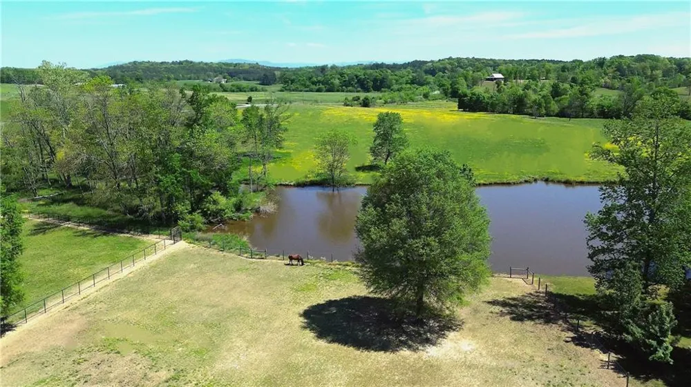 486 County Line Road Resaca, GA 30735
