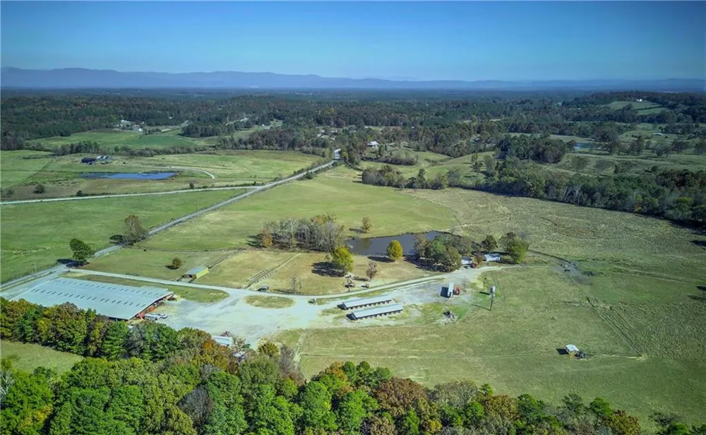 486 County Line Road Resaca, GA 30735
