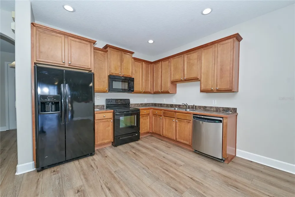 23903 SARDINIA DRIVE Sorrento, FL 32776
