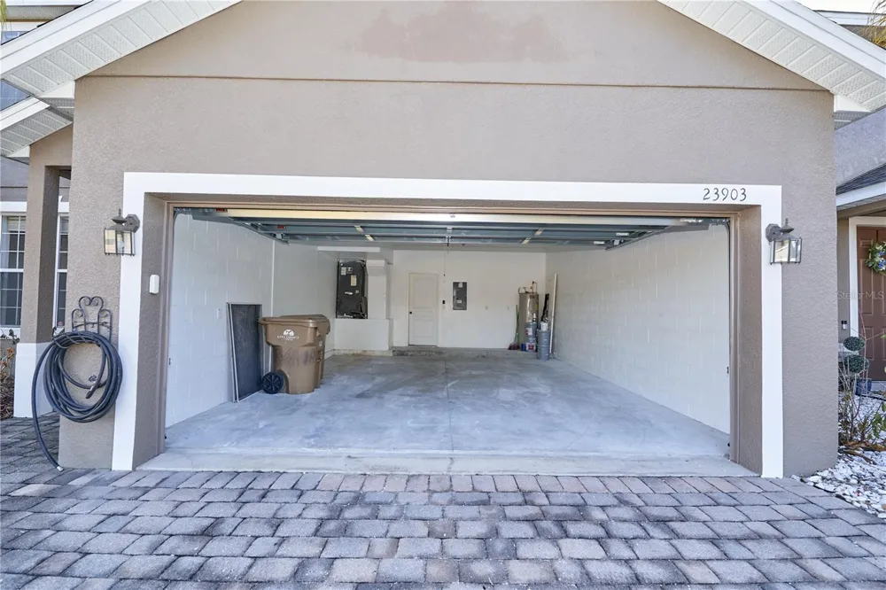 23903 SARDINIA DRIVE Sorrento, FL 32776