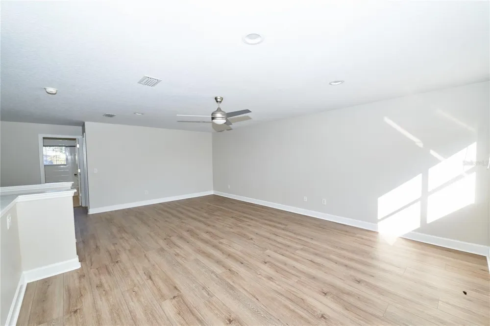 23903 SARDINIA DRIVE Sorrento, FL 32776