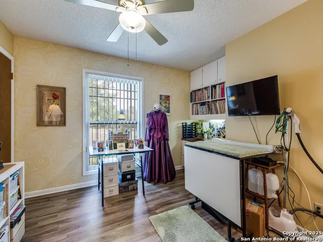 135 Manor Comfort, TX 78013