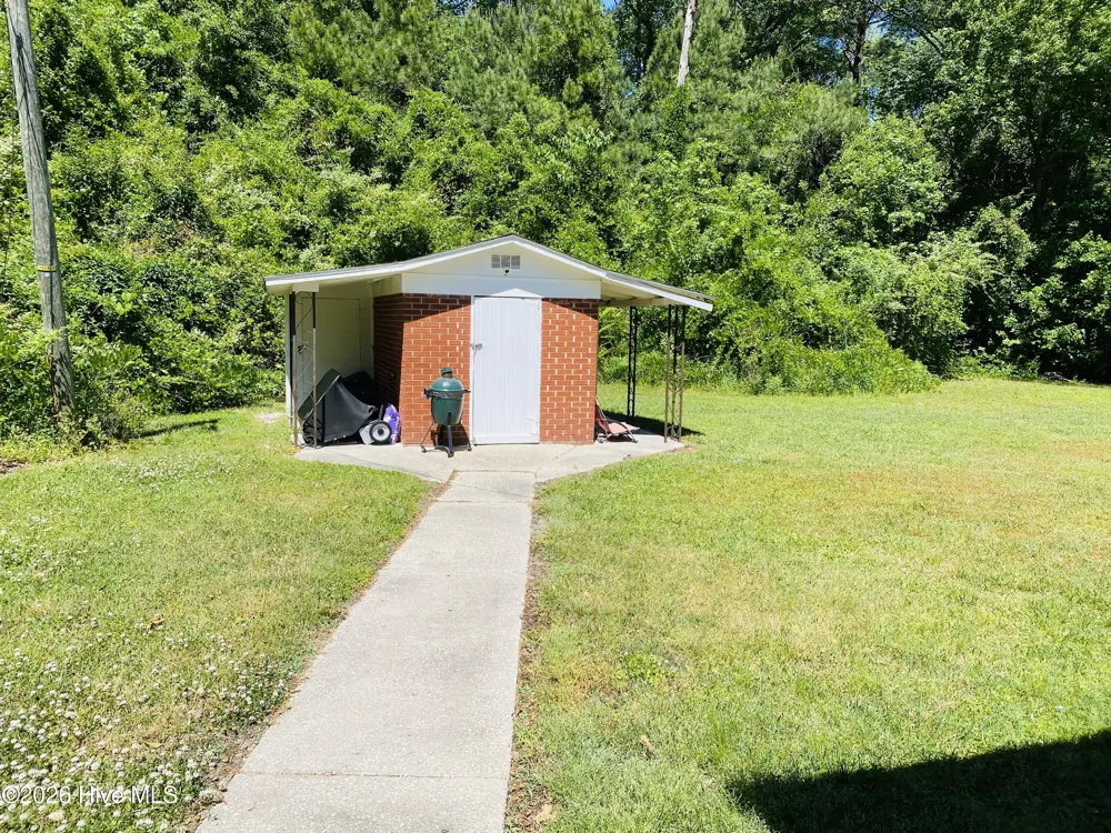 229 Mill Pond Road Whiteville, NC 28472