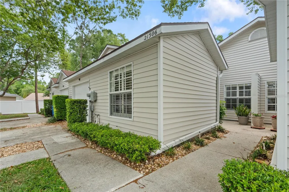 21506 GRAY TERN COURT Lutz, FL 33549