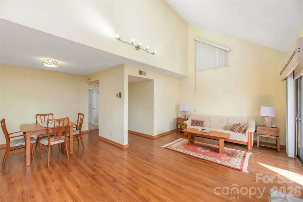 51 Maple Ridge Lane Asheville, NC 28806