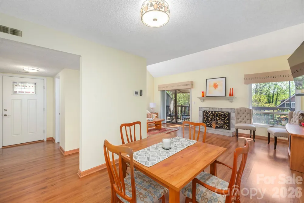 51 Maple Ridge Lane Asheville, NC 28806