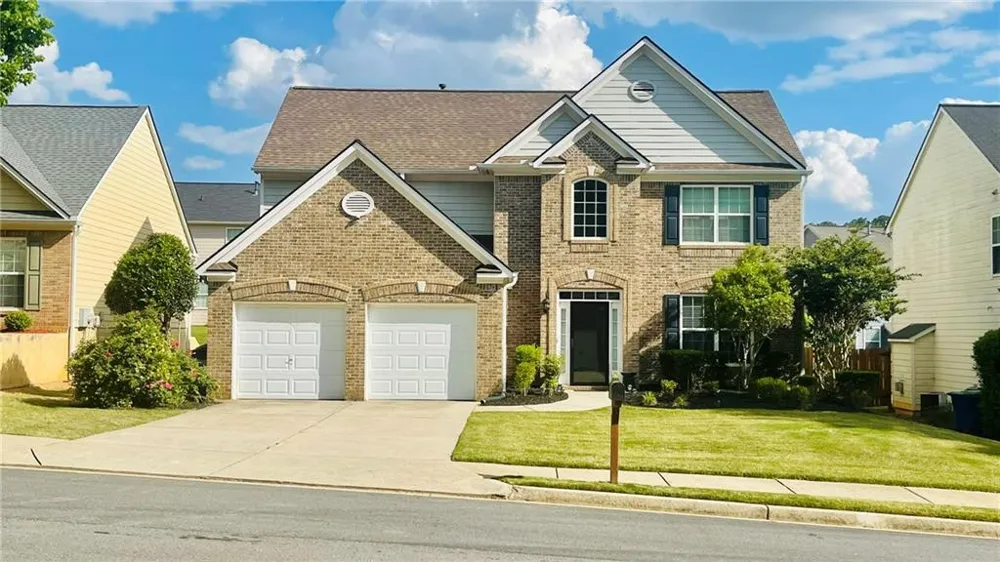 4644 Creekside Cove Atlanta, GA 30349