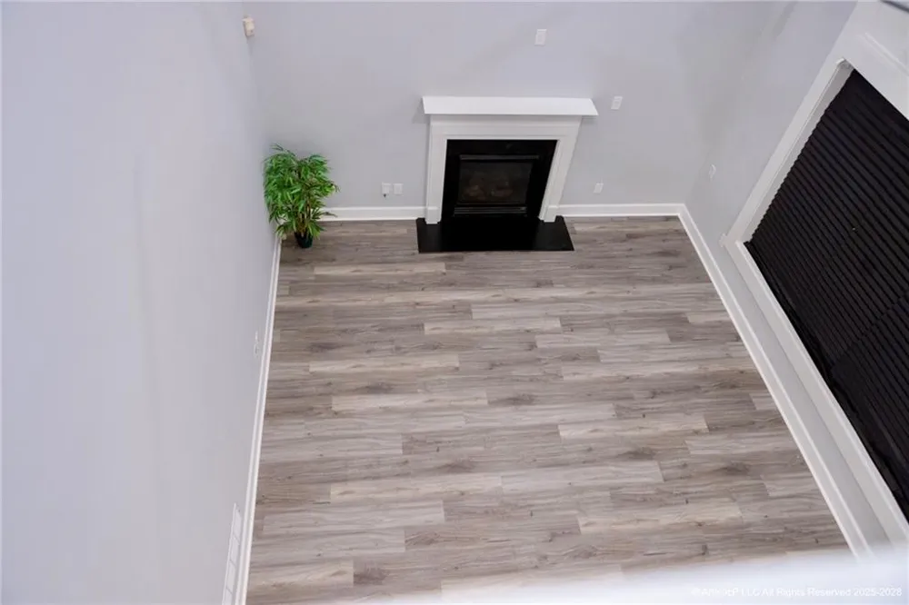 4644 Creekside Cove Atlanta, GA 30349