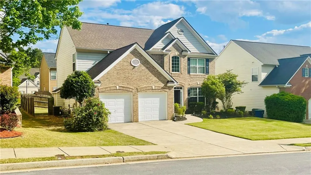 4644 Creekside Cove Atlanta, GA 30349
