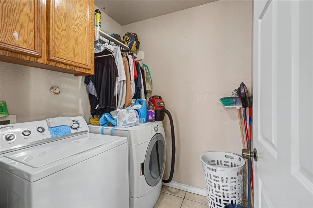 1109 Green Field Drive Corpus Christi, TX 78405