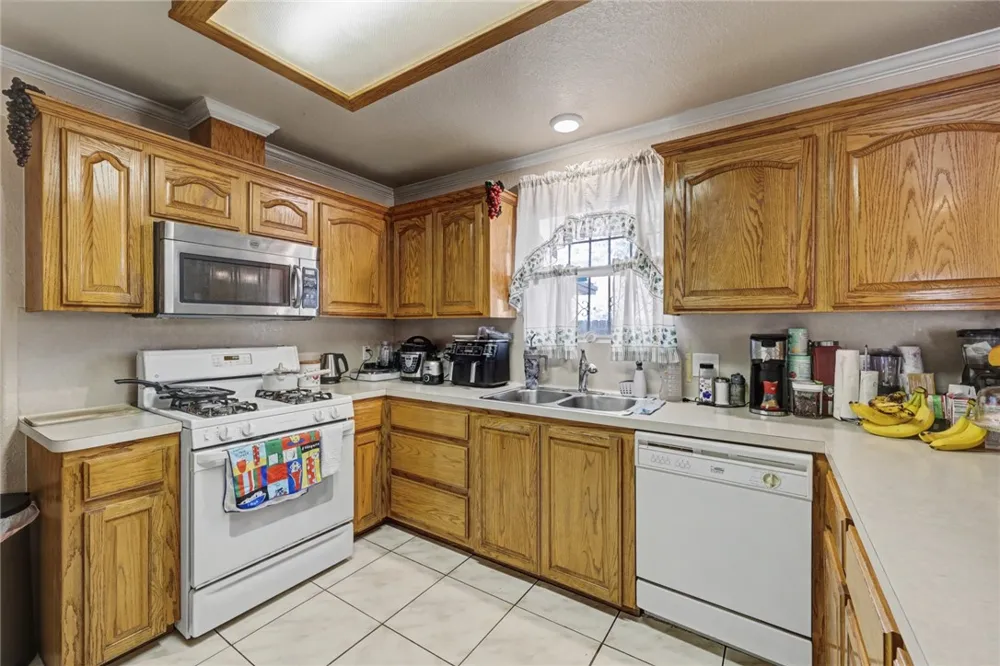 1109 Green Field Drive Corpus Christi, TX 78405