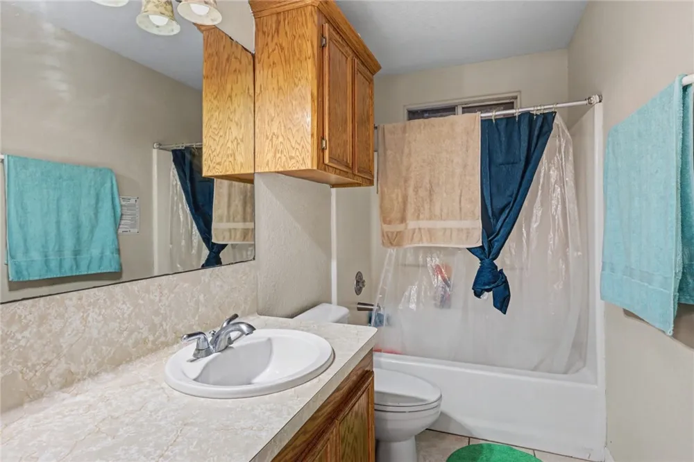 1109 Green Field Drive Corpus Christi, TX 78405