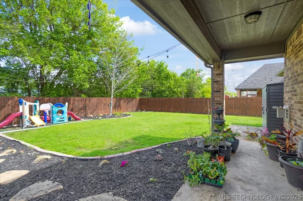 1008 Beretta Boulevard Durant, OK 74701