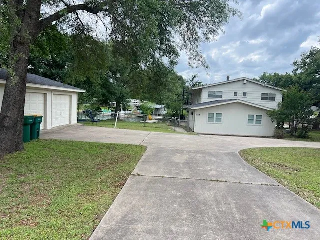 1128 Hill Circle East Drive Granite Shoals, TX 78654