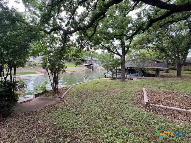 1128 Hill Circle East Drive Granite Shoals, TX 78654