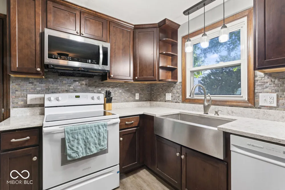 124 Roby Drive Anderson, IN 46012