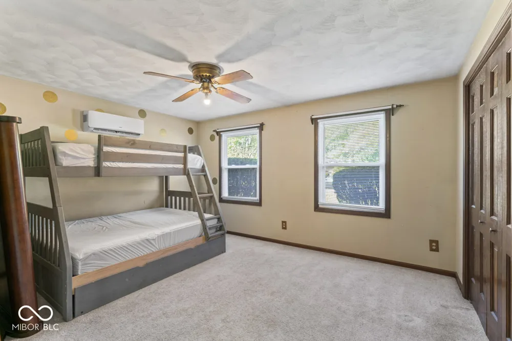 124 Roby Drive Anderson, IN 46012