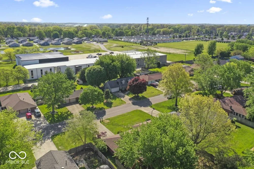 124 Roby Drive Anderson, IN 46012