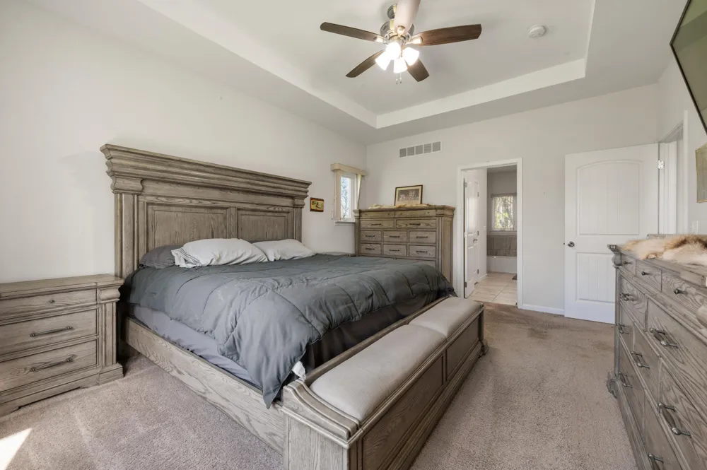 5785 Layton Road Howell City, MI 48836