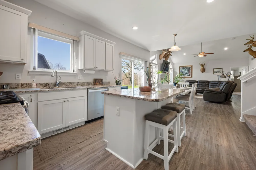 5785 Layton Road Howell City, MI 48836