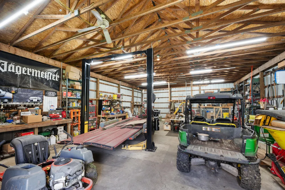 5785 Layton Road Howell City, MI 48836