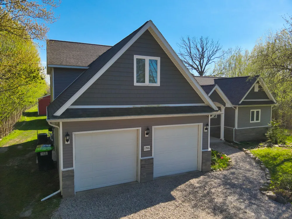 5785 Layton Road Howell City, MI 48836